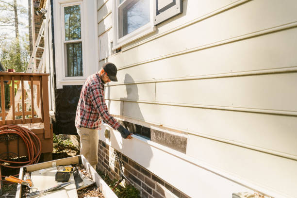 Trusted Emergency Siding Repair service in Lakeville, MN - Creative Siding
